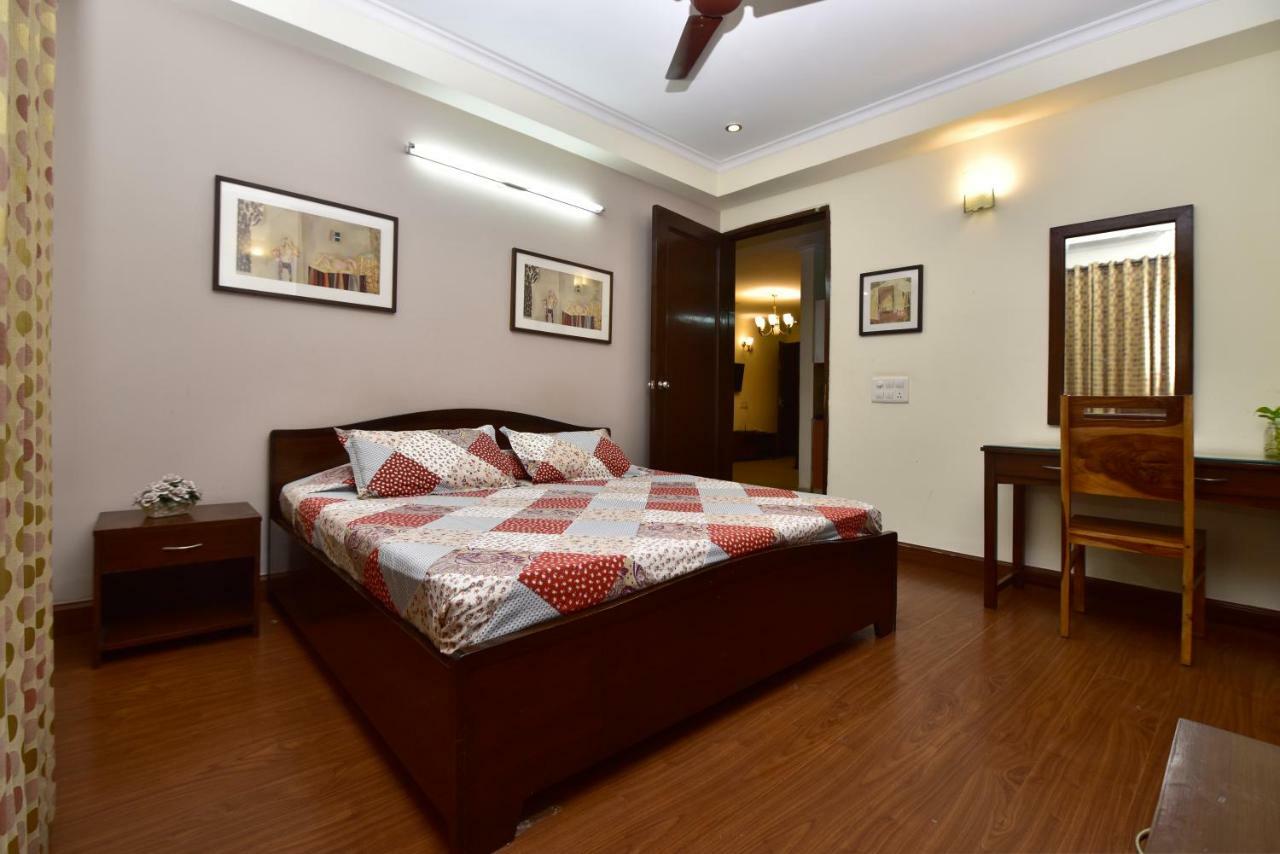 2Bhk Comfortable Furnished Serviced Apartments In Hauz Khas - Woodpecker Apartments New Delhi Eksteriør bilde